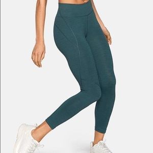 Outdoor Voices Core 3/4 Leggings
